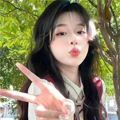 落花离人照君心